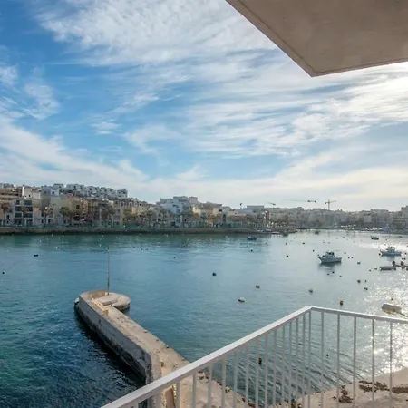 Seafront Marsaskala Seashells Casa de Férias